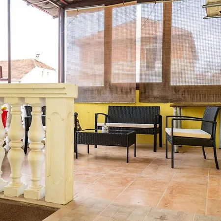 Διαμέρισμα Jozic *