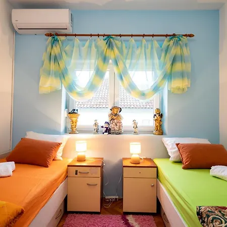 Διαμέρισμα Jozic *