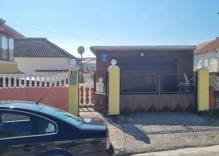 דירה Jozic קנין